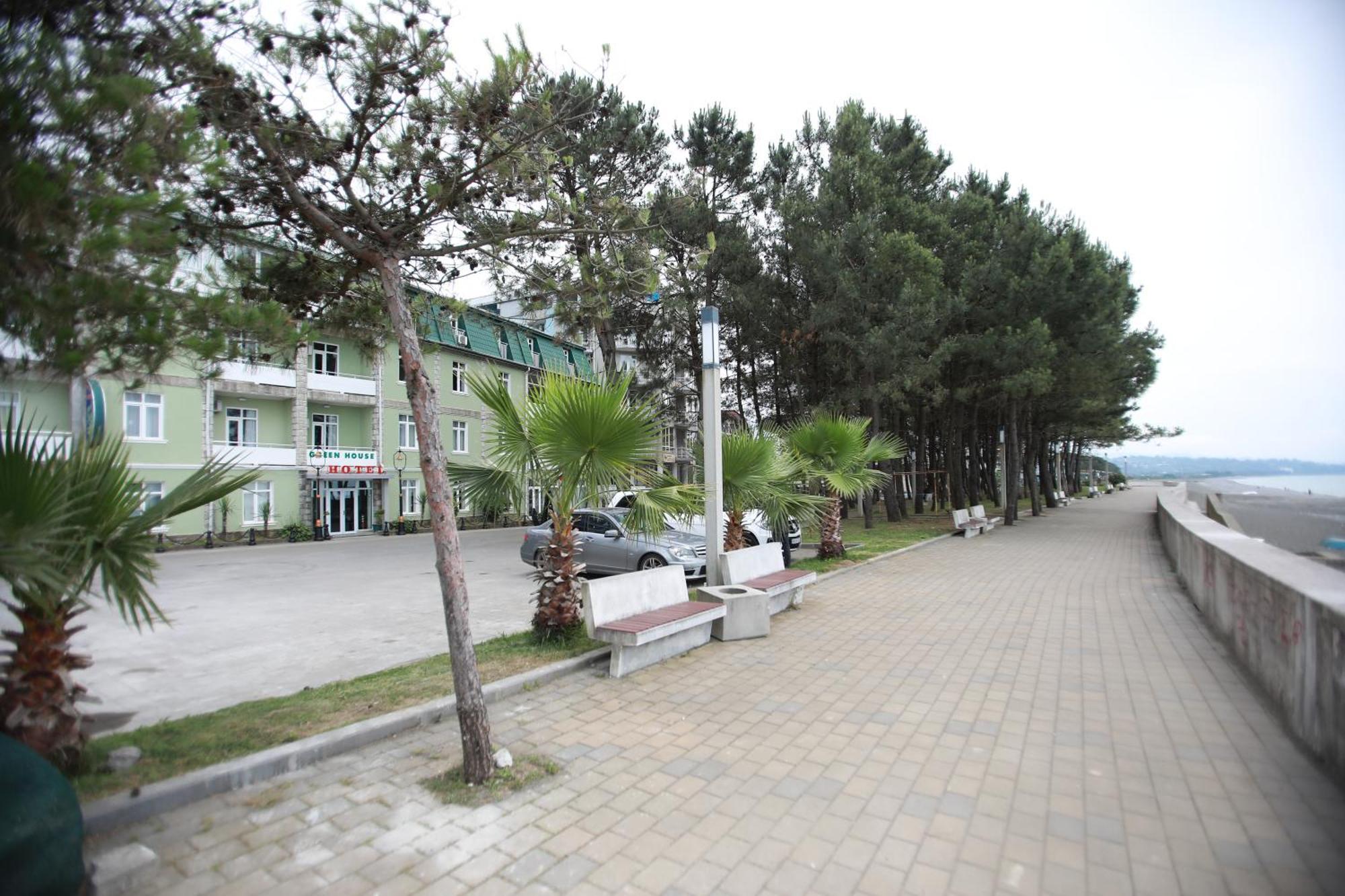 Green House Hotel Kobuleti Extérieur photo