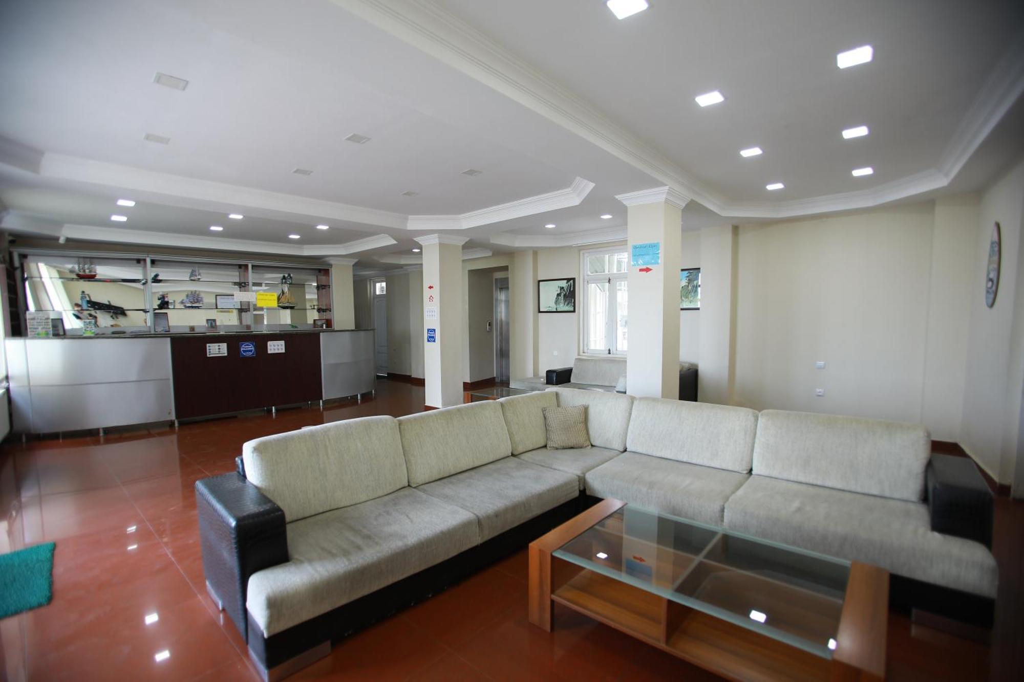 Green House Hotel Kobuleti Extérieur photo