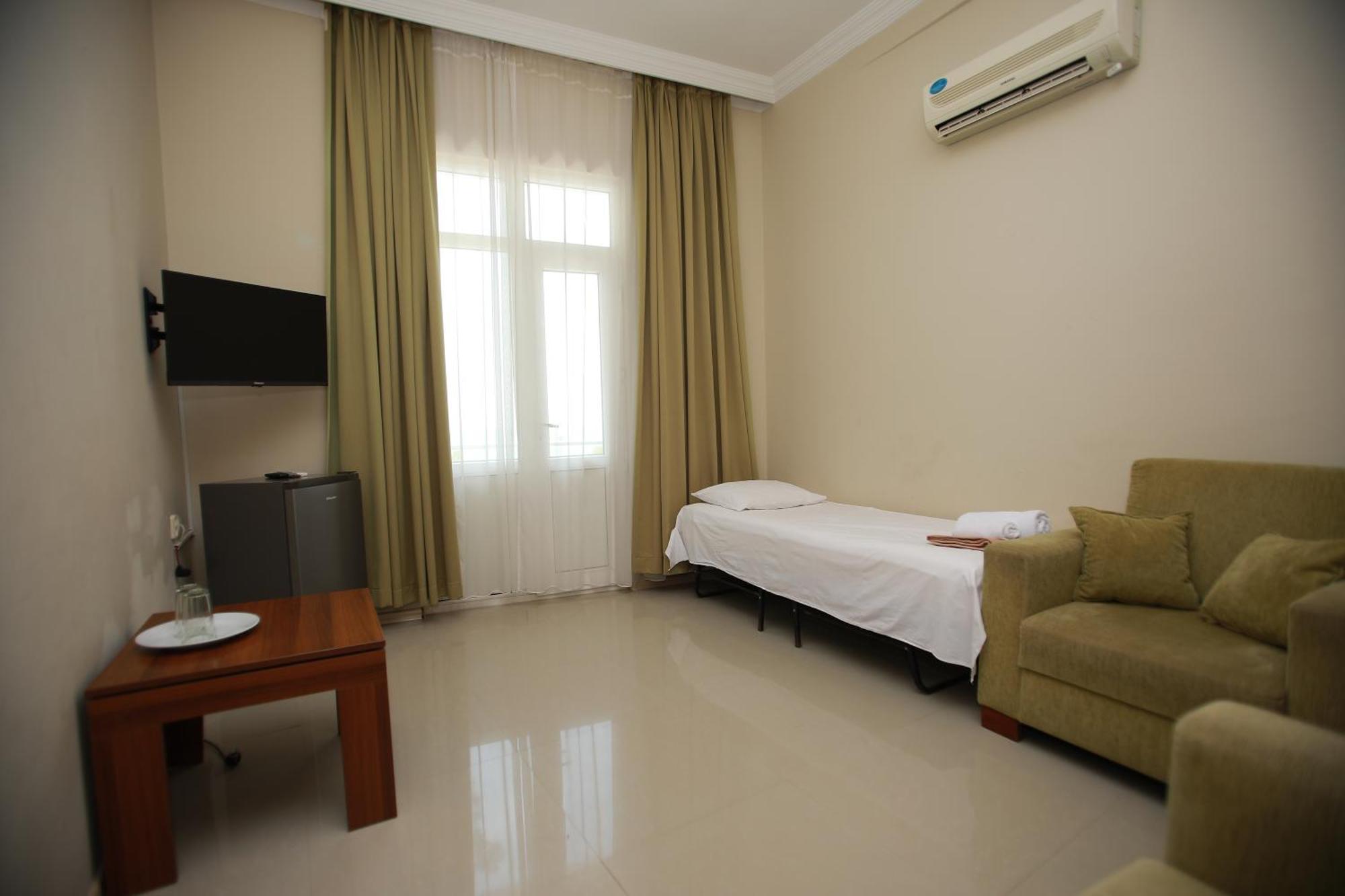 Green House Hotel Kobuleti Extérieur photo